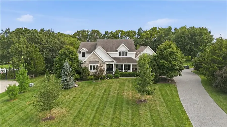 3835 W 180th Terrace, Stilwell, KS 66085 - #2