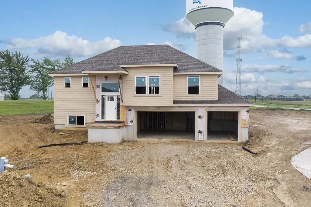 15589 Sheridan Court, Basehor, KS 66007 - #1