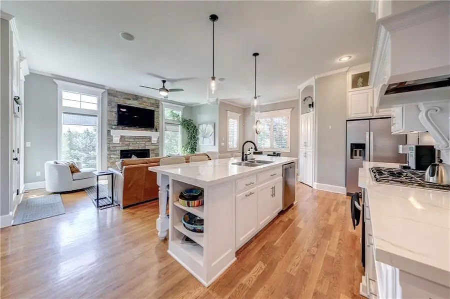 11515 W 165th Terrace, Overland Park, KS 66221 - #3