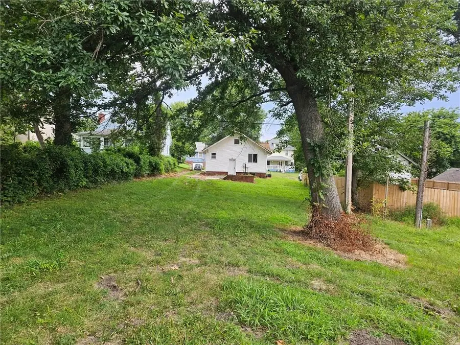 413 W 22nd Street, Higginsville, MO 64037 - #2