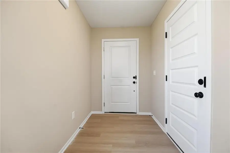 1432 S 4th Street E, Louisburg, KS 66053 - #3