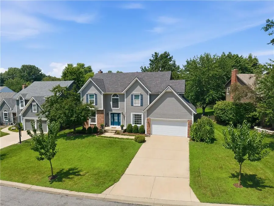 12516 Connell Street, Overland Park, KS 66213 - #2
