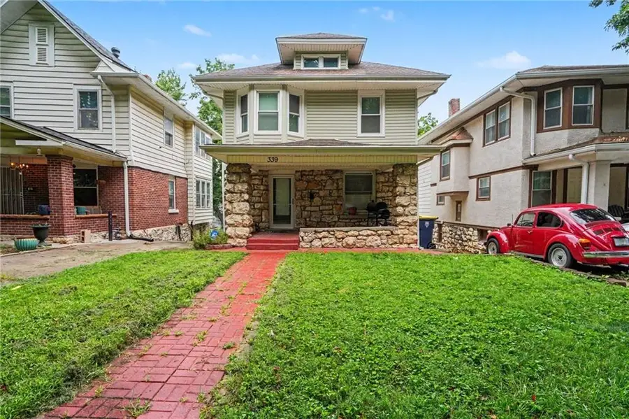 339 Spruce Avenue, Kansas City, MO 64124 - #2