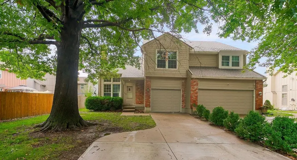 10740 W 115th Street, Overland Park, KS 66210 - #1