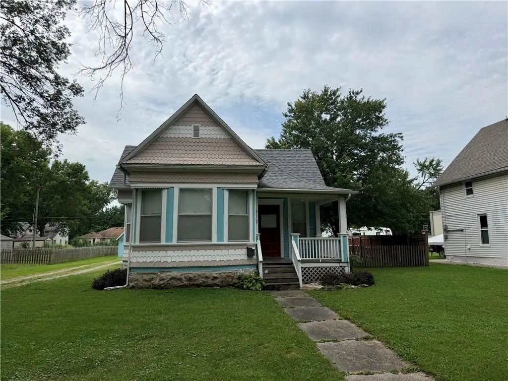 610 S Maple Street, Ottawa, KS 66067 - #1