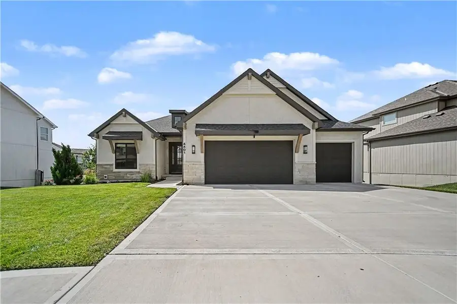 4401 NE 88th Street, Kansas City, MO 64156 - #3