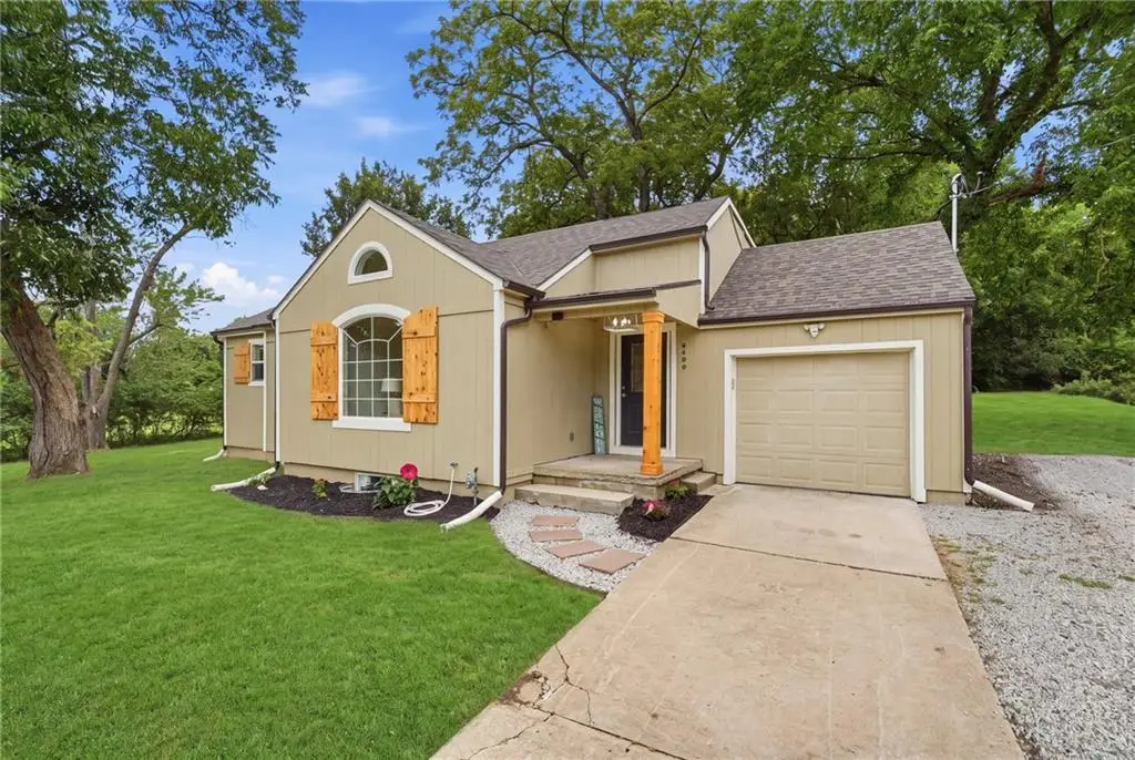 9400 Raytown Road, Kansas City, MO 64138 - #1