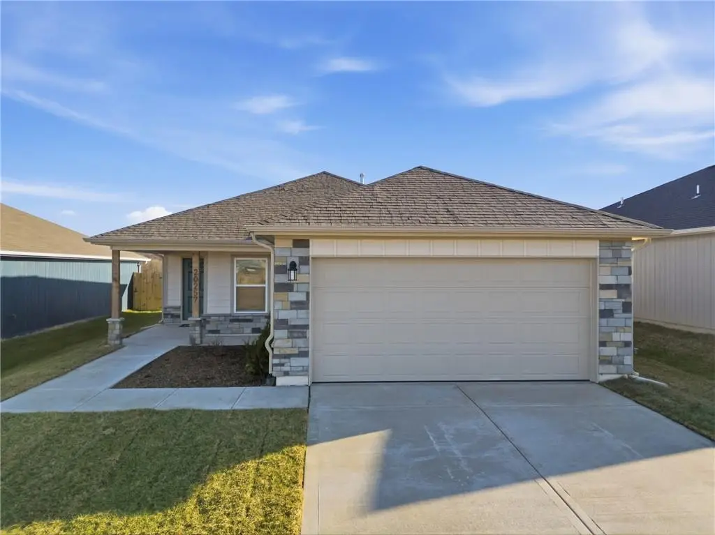 834 N Pear Street, Gardner, KS 66030 - #1