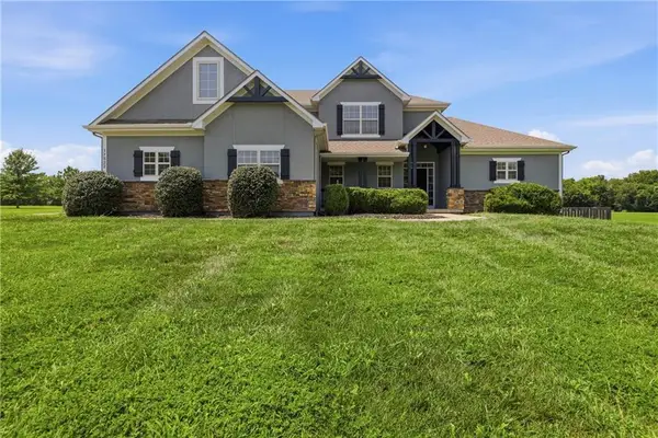 17522 Rock Island Road, Pleasant Hill, MO 64080