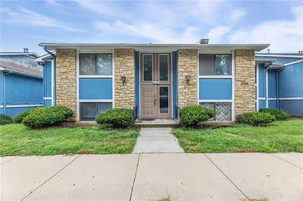 8143 Holmes Road #201, Kansas City, MO 64131