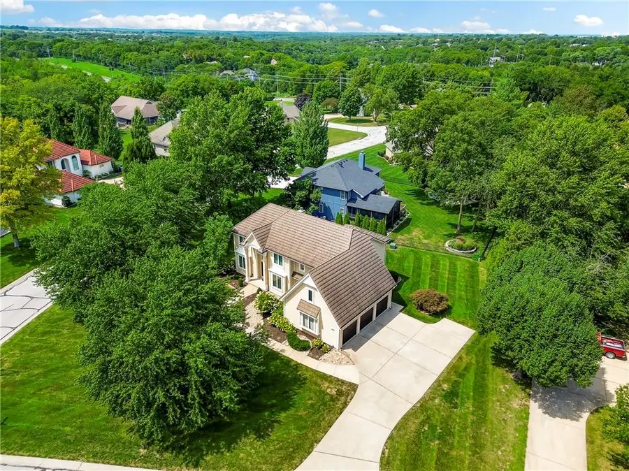 1824 Summit Valley Drive, Lees Summit, MO 64081 - #3