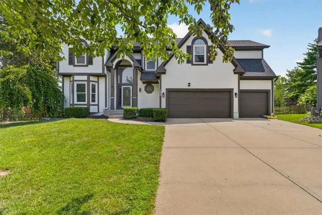 7903 W 129th Terrace, Overland Park, KS 66213 - #1