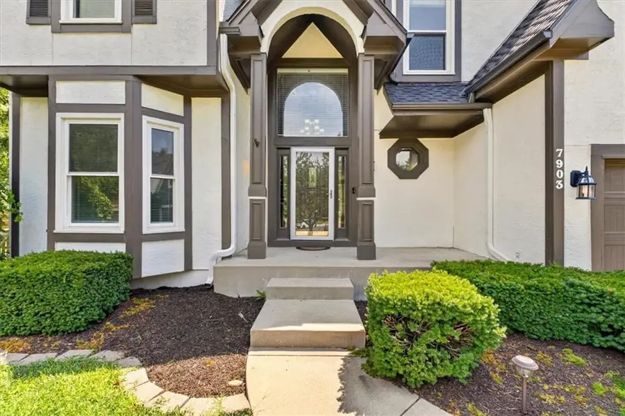 7903 W 129th Terrace, Overland Park, KS 66213 - #2