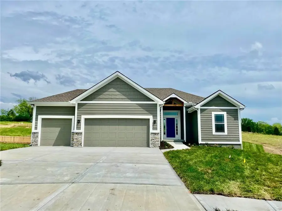 512 Skyview Lane, Liberty, MO 64068 - #2