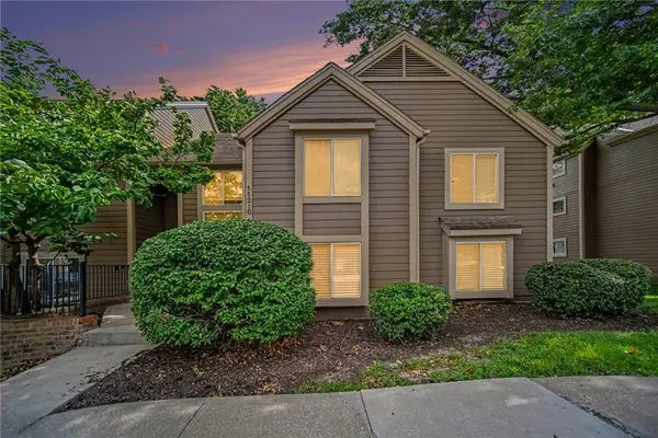 11216 Nieman Road #101, Overland Park, KS 66210