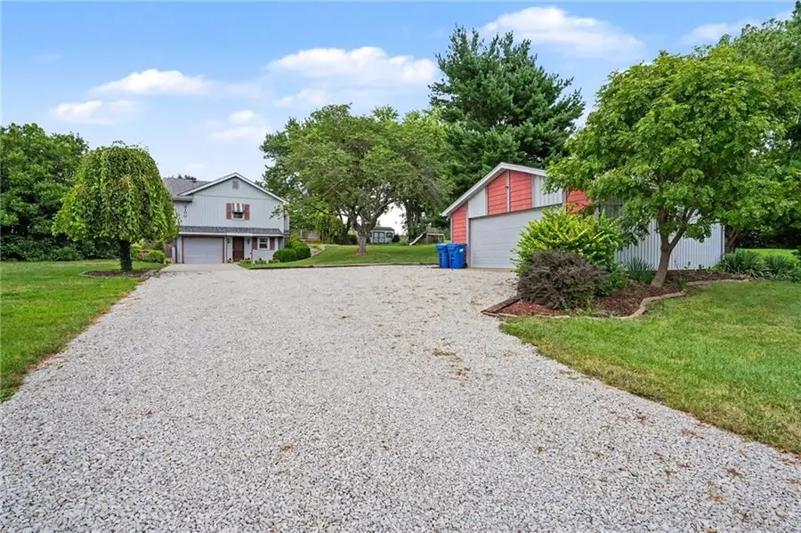 2100 Crescent Drive, Liberty, MO 64068 - #3
