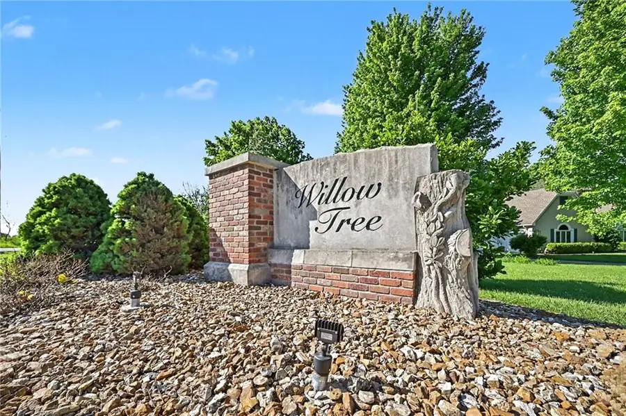 4204 SE Wingate Circle, Blue Springs, MO 64014 - #3