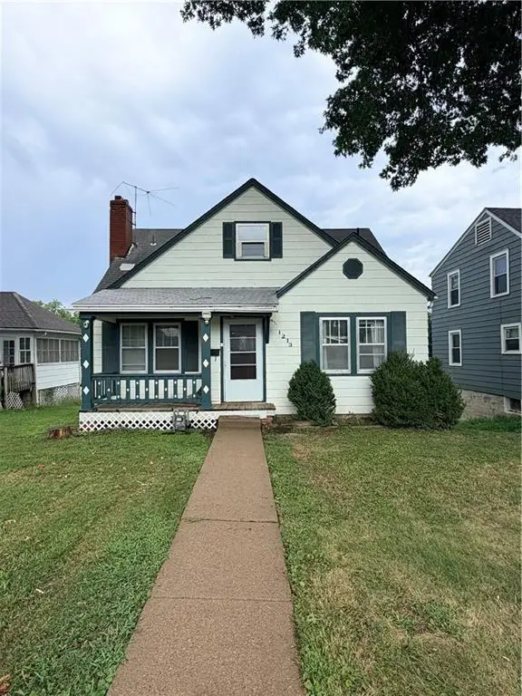 1213 Central Street, Leavenworth, KS 66048 - #1