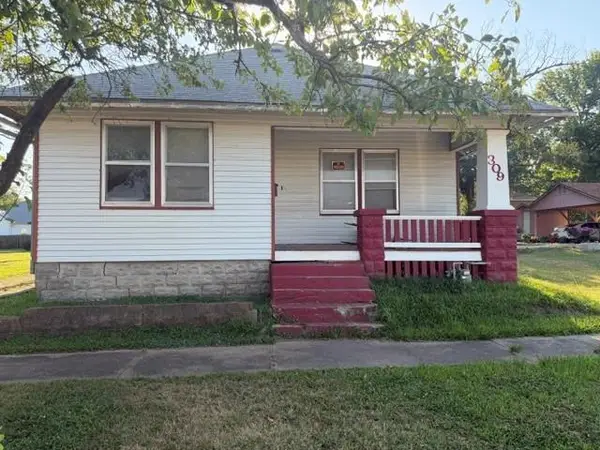 309 S 22nd Street, Parsons, KS 67357