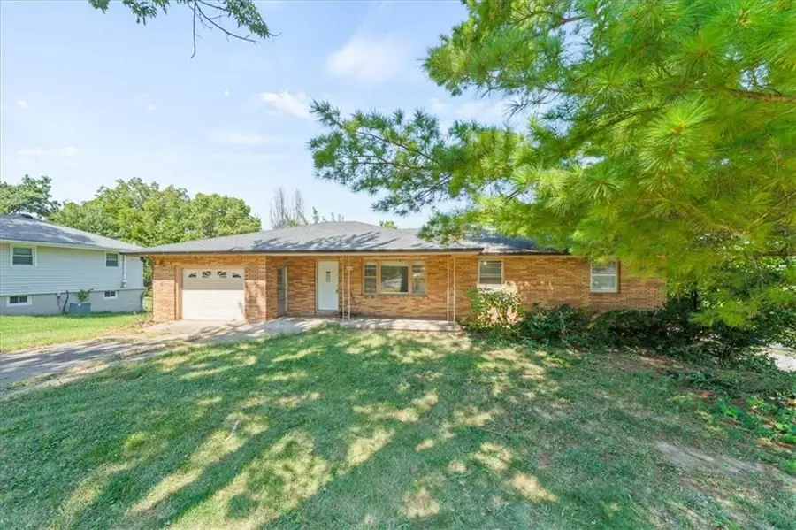 234 NE 86th Terrace, Kansas City, MO 64155 - #3