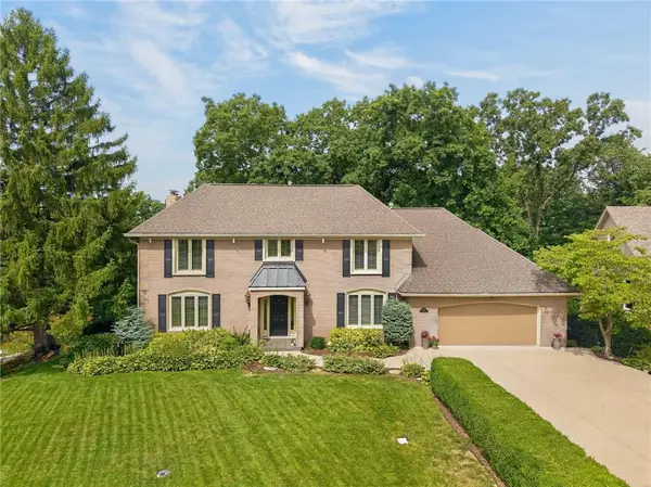 1340 Camelot Drive, Liberty, MO 64068