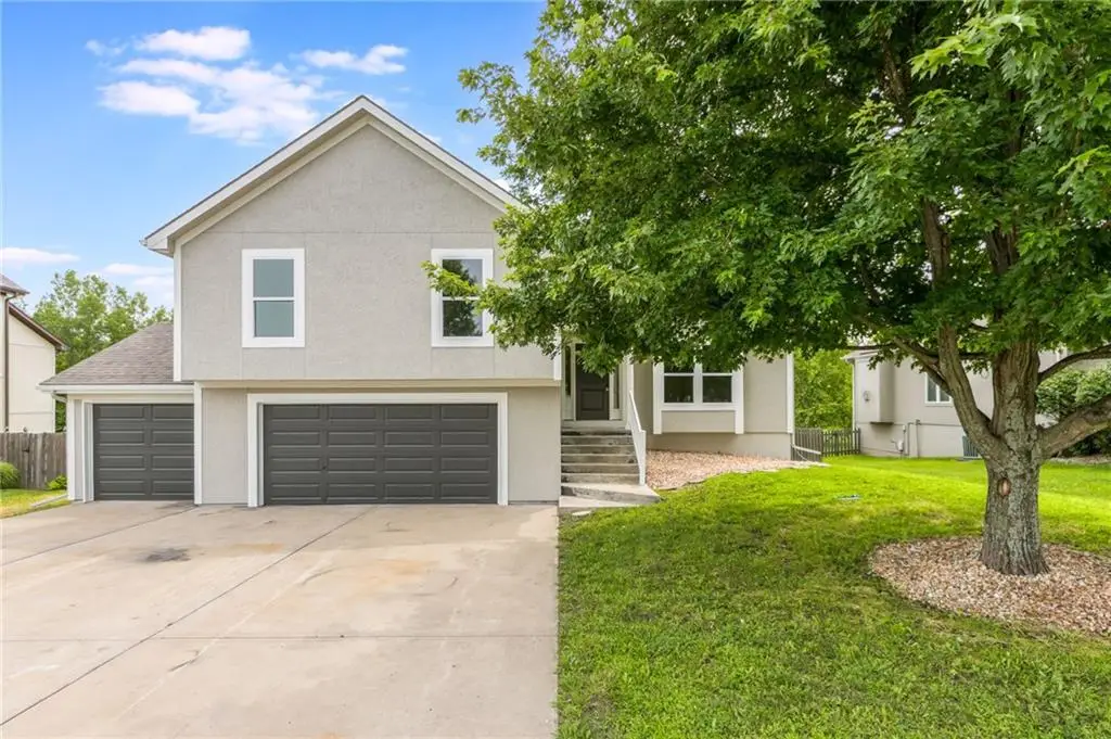 992 Sicklebar Drive, Peculiar, MO 64078 - #1