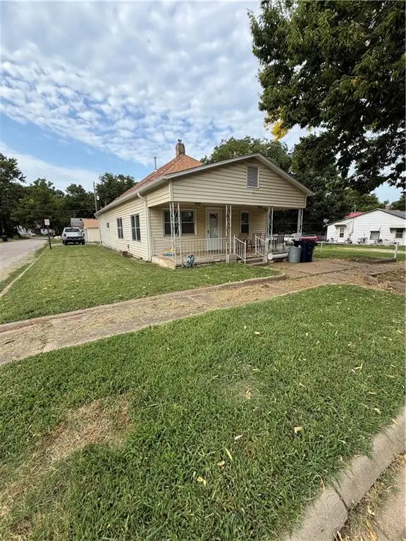 800 E Hill Street, Independence, KS 67301 - #1