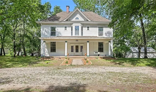 405 Fifth Street, Camden Point, MO 64018