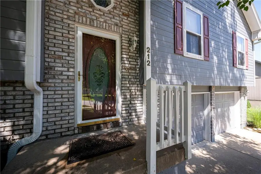 212 Breezeway Lane, Pleasant Hill, MO 64080 - #2