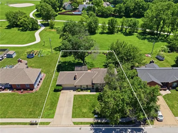 503 S Park Drive, Raymore, MO 64083