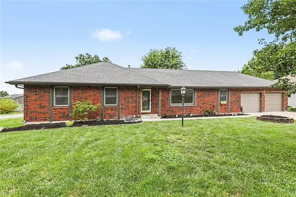 300 N Woodson Drive, Raymore, MO 64083