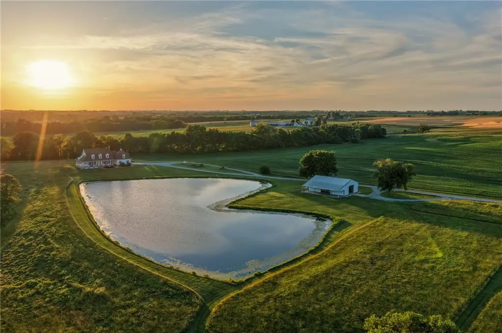 1124 Ne Cc Highway, Concordia, MO 64020 - #1