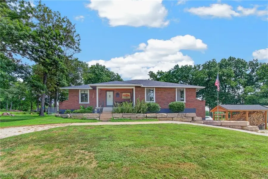 21801 S Martha Road, Peculiar, MO 64078 - #3