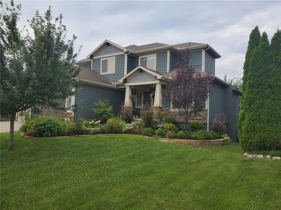 400 Mill Creek Drive, Lees Summit, MO 64063 - #3