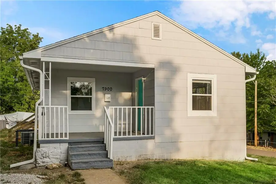 7900 Chestnut Avenue, Kansas City, MO 64132 - #2