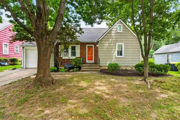 8407 Mercier Street, Kansas City, MO 64114