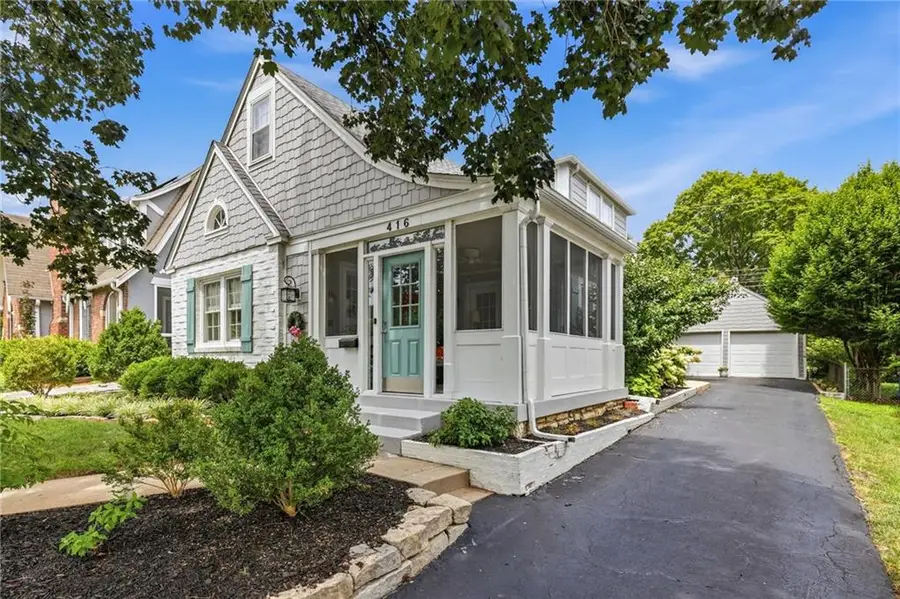 416 E 66th Terrace, Kansas City, MO 64131 - #2
