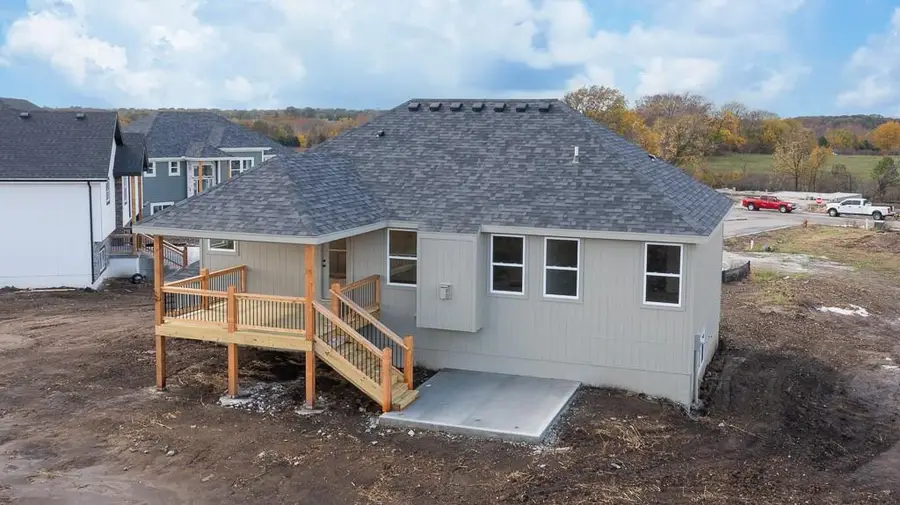 1661 N 156th Street, Basehor, KS 66007 - #3