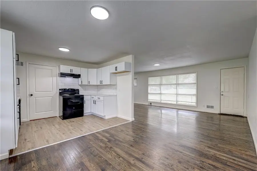7800 E 108th Street, Kansas City, MO 64134 - #2