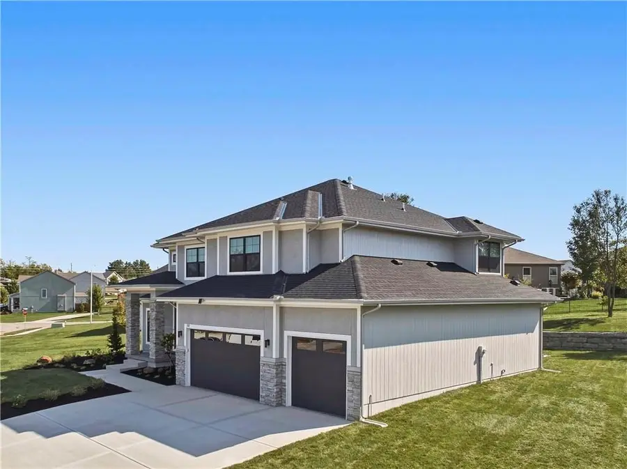 509 Turnbridge Drive, Raymore, MO 64083 - #3