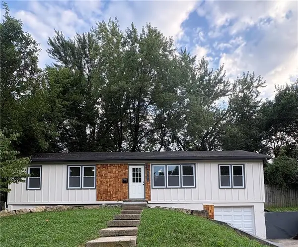 9425 E 67th Terrace, Raytown, MO 64133