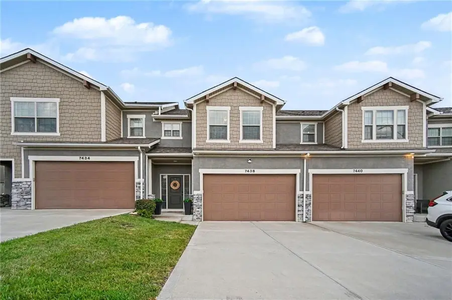 7438 Grand Slam Street, Parkville, MO 64152 - #2