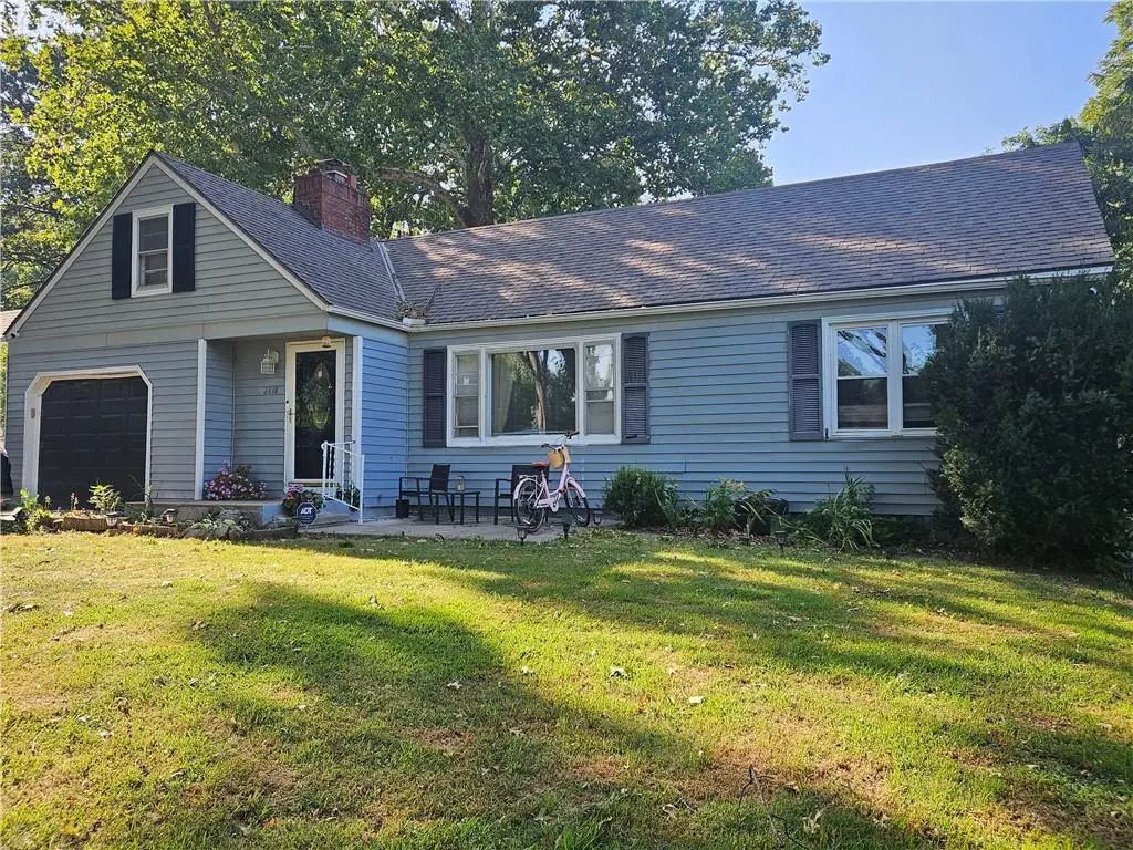 2318 NE Pence Avenue, Kansas City, MO 64118 - #1
