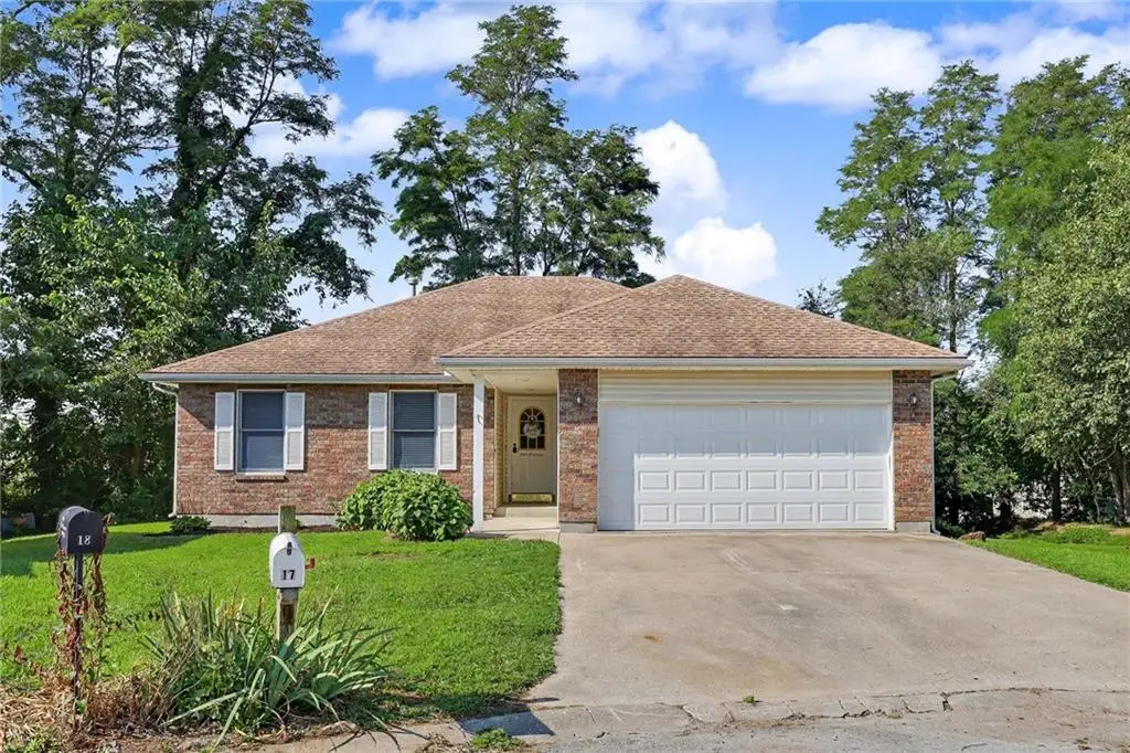 17 Sandi Circle, Dearborn, MO 64439 - #1