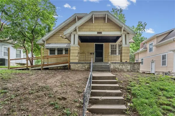 4219 Terrace Street, Kansas City, MO 64111