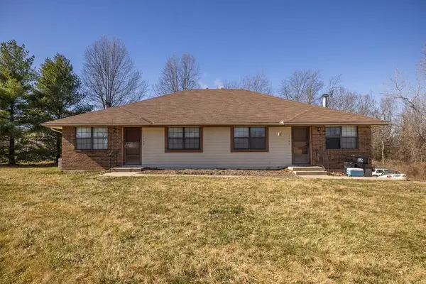 1700 & 1702 S Swope Drive, Independence, MO 64057