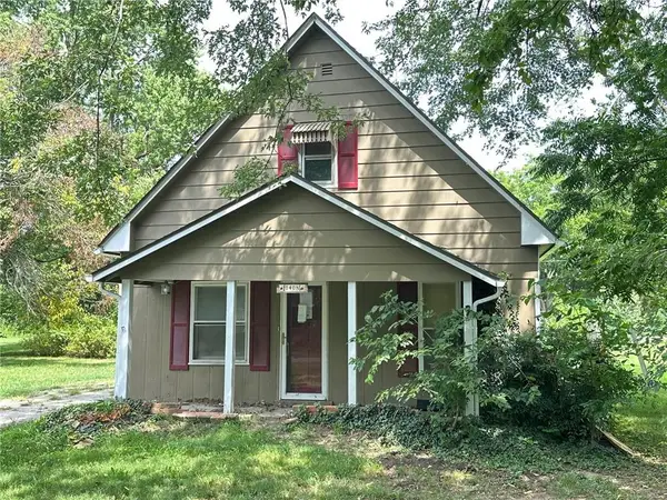 1408 N 3rd Street, Neodesha, KS 66757