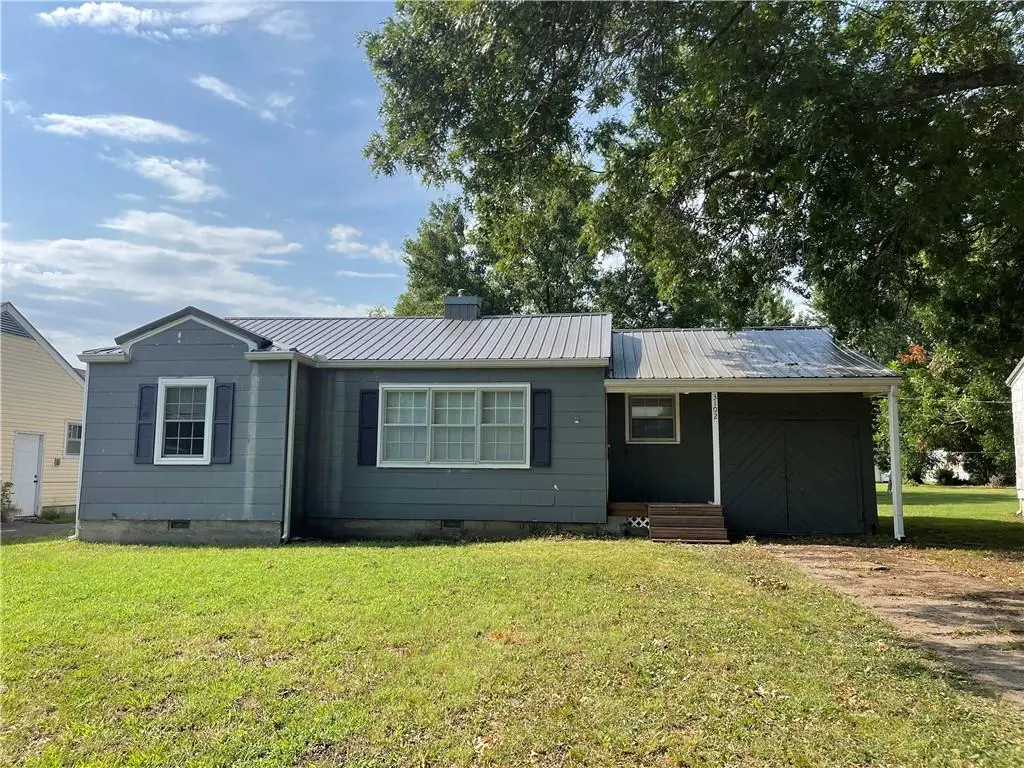 3102 Faye Avenue, Parsons, KS 67357 - #1