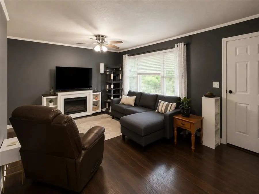 3904 NE 52nd Terrace, Kansas City, MO 64119 - #3