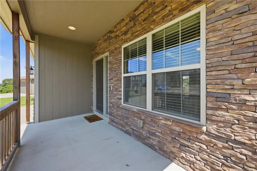 408 Sunflower Drive, Raymore, MO 64083 - #3